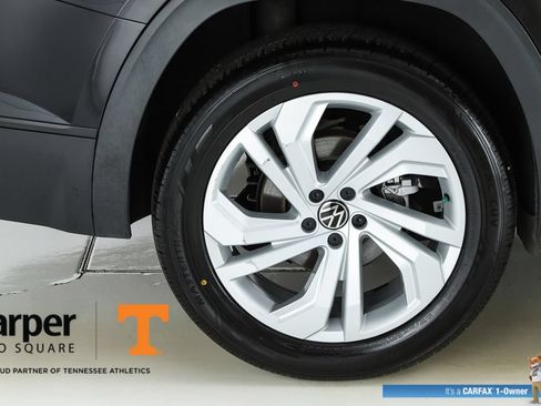 Used 2022 Volkswagen Atlas SE w/ Panoramic Sunroof Package FWD image 52