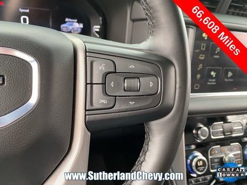 Used 2024 GMC Yukon XL Denali AWD/4WD image 25