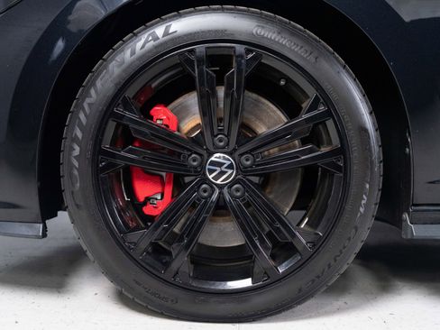 Used 2022 Volkswagen Jetta GLI Autobahn FWD image 5