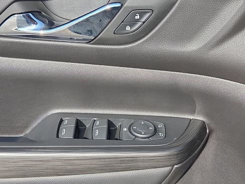 Used 2023 GMC Acadia SLT w/ LPO, Floor Liner Package AWD/4WD image 41