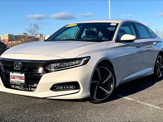 Used 2018 Honda Accord Sport video 1