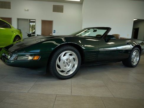 Used 1993 Chevrolet Corvette Convertible image 4
