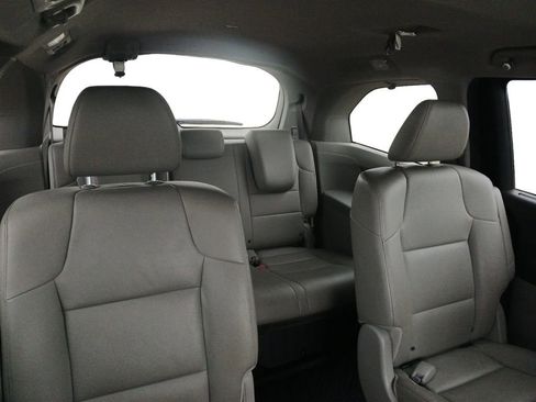 Used 2015 Honda Odyssey EX-L image 17