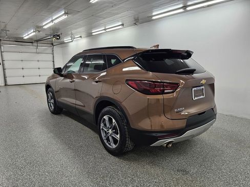 Used 2023 Chevrolet Blazer LT w/ Convenience Package FWD image 6