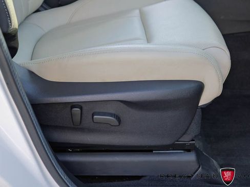Used 2024 Subaru Ascent Limited w/ Technology Package AWD/4WD image 29