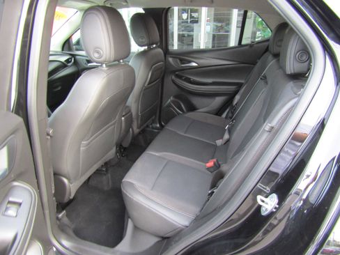 Used 2020 Buick Encore GX Select w/ Sport Touring Package AWD/4WD image 17