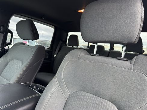 Used 2022 RAM 1500 Big Horn AWD/4WD image 29