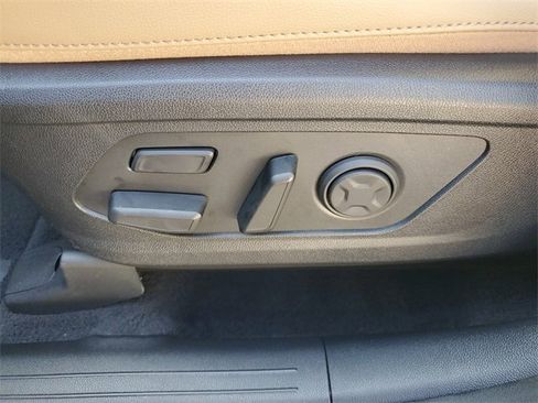 New 2026 Kia Sorento SX Prestige w/ Olive Brown Leather Package image 25