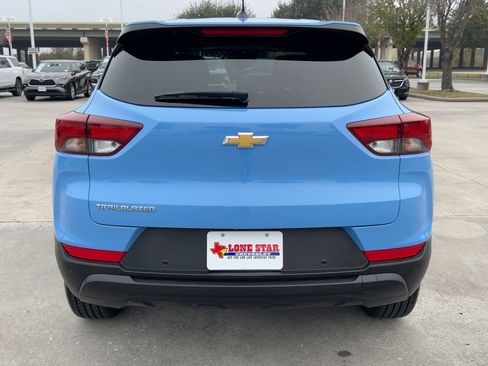 Certified 2024 Chevrolet TrailBlazer LS w/ LS Convenience Package image 9