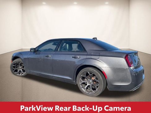 Used 2019 Chrysler 300 S image 10