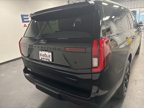 New 2026 Ford Expedition Max Platinum AWD/4WD image 10