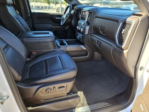 Used 2021 GMC Sierra 1500 Denali w/ Denali Ultimate Package image 12
