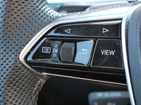 Used 2023 Audi S8 w/ S8 Comfort Plus Package image 40