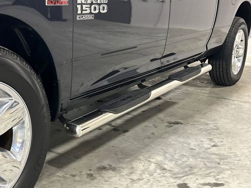 Used 2019 RAM 1500 Big Horn image 12