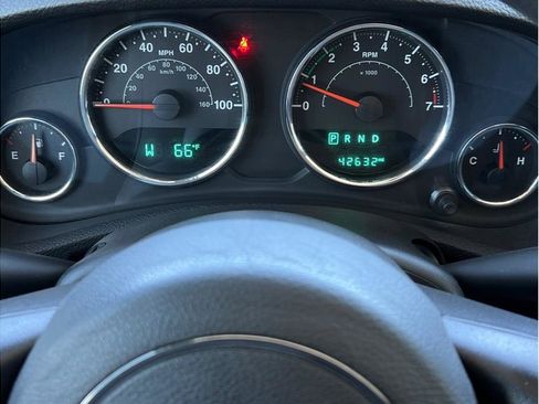 Used 2017 Jeep Wrangler Unlimited Sport AWD/4WD image 12