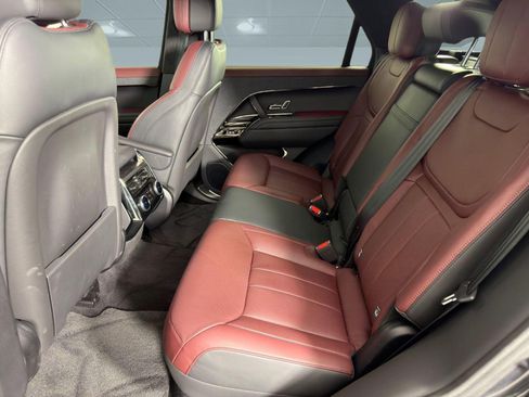 Certified 2024 Land Rover Range Rover Sport Autobiography image 13