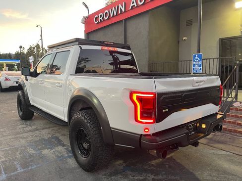 Used 2017 Ford F150 Raptor w/ Equipment Group 802A Luxury image 7