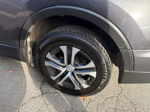 Used 2016 Toyota RAV4 LE image 13
