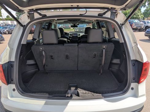 Used 2016 Honda Pilot Elite image 33