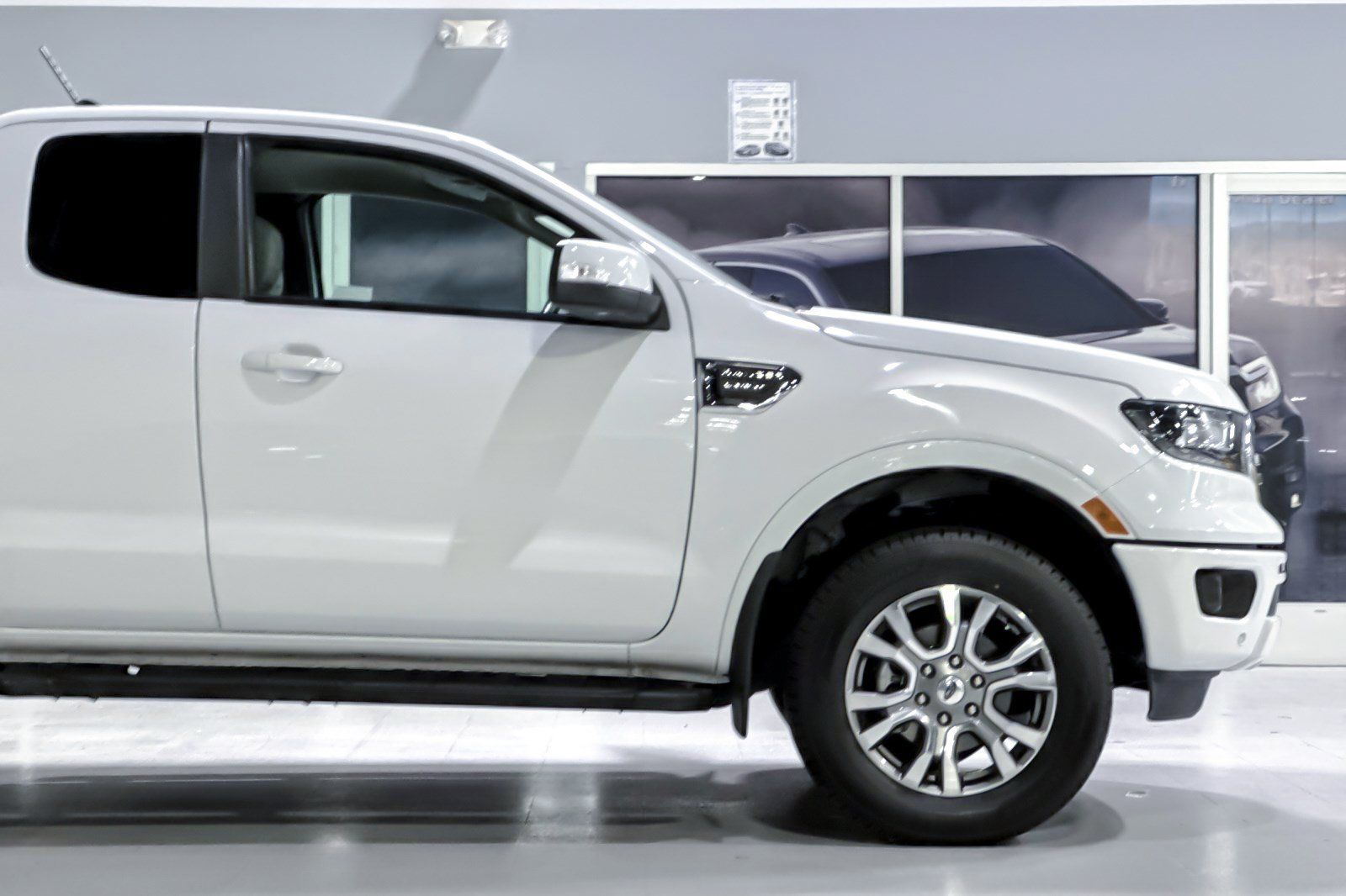 Used 2023 Ford Ranger Lariat w/ Technology Package RWD image 34