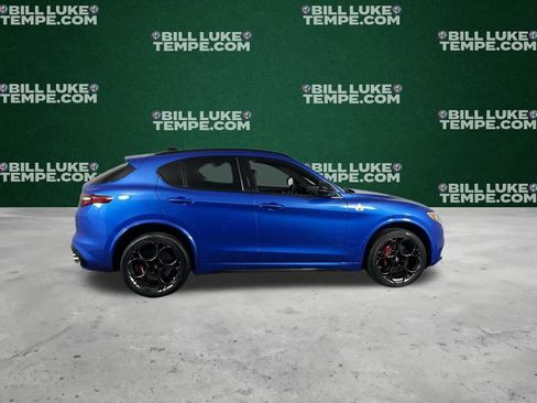 Used 2023 Alfa Romeo Stelvio Quadrifoglio image 4