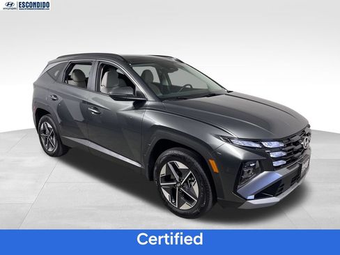 Certified 2025 Hyundai Tucson SEL AWD/4WD image 7