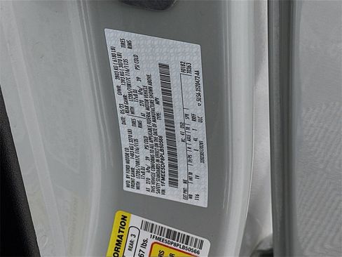 Used 2023 Ford Bronco Badlands image 30