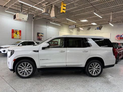 Used 2023 GMC Yukon Denali image 2