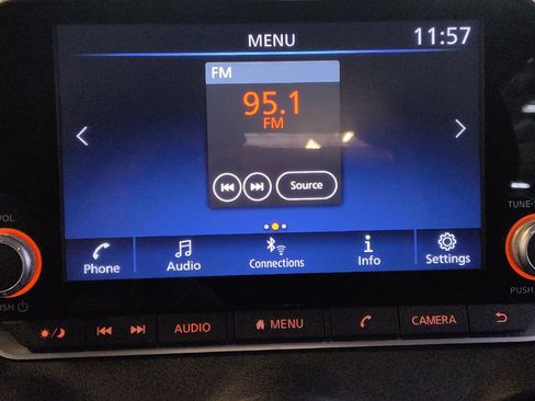 Used 2021 Nissan Sentra SV FWD image 25