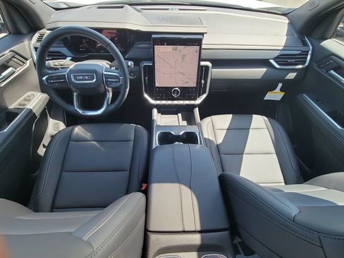 Used 2026 GMC Acadia Elevation w/ Elevation Premium Package FWD image 21
