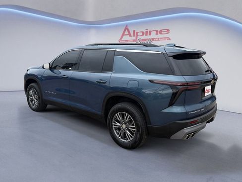 Certified 2025 Chevrolet Traverse LT AWD/4WD image 3