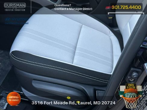 Certified 2025 Hyundai Venue SEL image 14