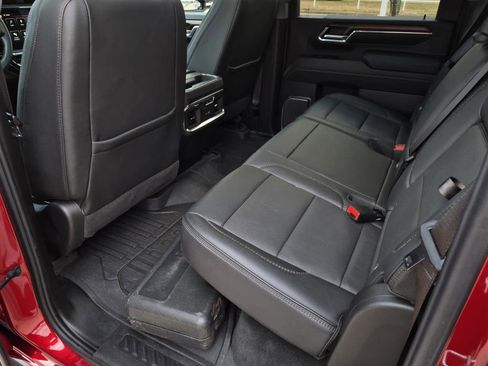 Used 2024 GMC Sierra 2500 Denali w/ Denali Reserve Package image 14