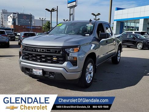 Certified 2024 Chevrolet Silverado 1500 Custom image 3