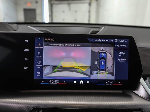 New 2026 BMW X1 xDrive28i w/ Technology Package image 19