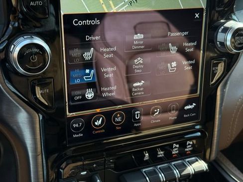 Used 2020 RAM 1500 Longhorn AWD/4WD image 27
