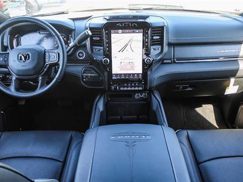 New 2024 RAM 2500 Limited image 13