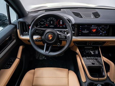 New 2026 Porsche Cayenne AWD/4WD image 14