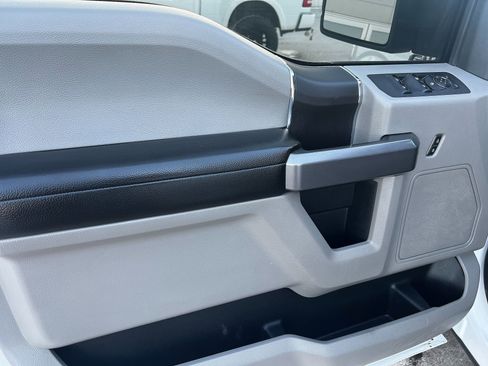 Used 2019 Ford F150 XLT image 10