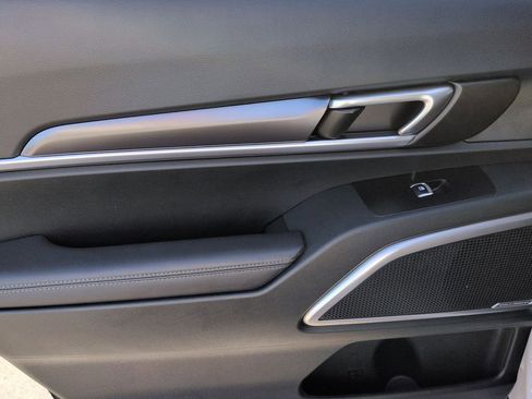 Used 2025 Kia Telluride S image 27