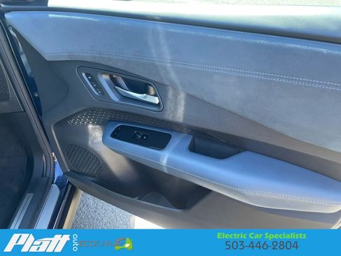 Used 2023 Nissan Ariya AWD/4WD image 47