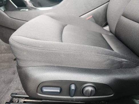 Used 2024 Chevrolet Malibu LT FWD image 23