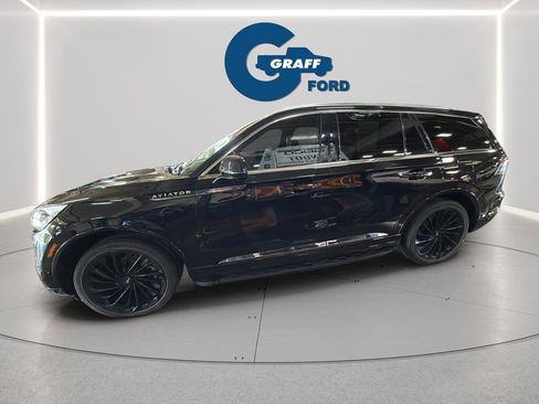 Used 2021 Lincoln Aviator Reserve w/ Equipment Group 210A image 3