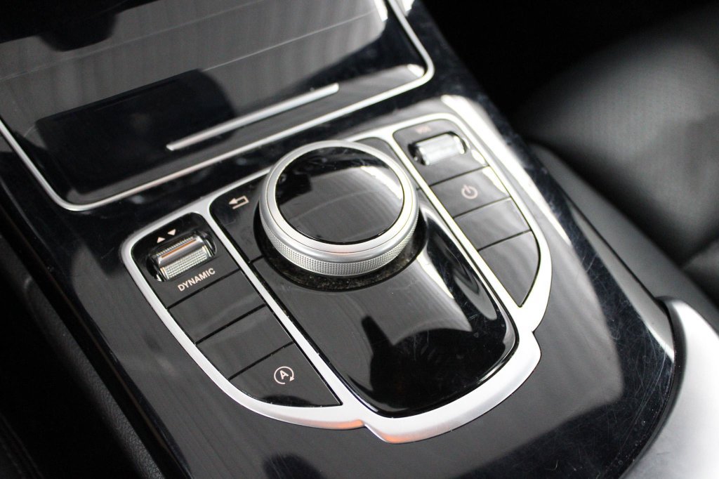 Used 2018 Mercedes-Benz C 300 Sedan image 36