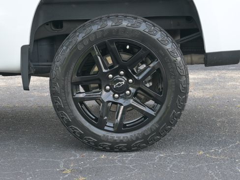 Used 2023 Chevrolet Silverado 1500 LT Trail Boss AWD/4WD image 35