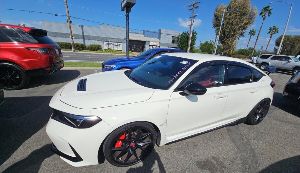 Used 2023 Honda Civic Type R image 1