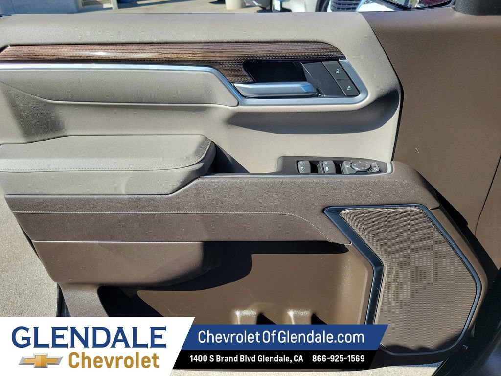 Used 2026 Chevrolet Silverado 1500 RST RWD image 37
