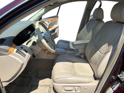 Used 2006 Toyota Avalon XLS FWD image 11