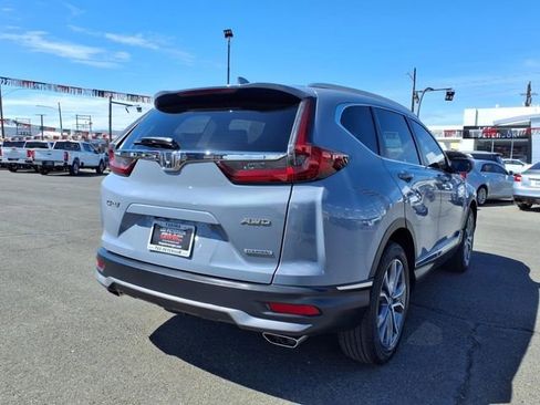 Used 2020 Honda CR-V Touring image 2
