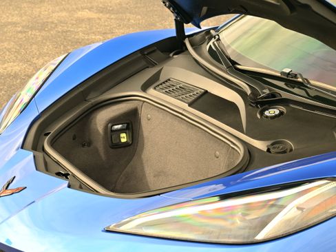 Used 2023 Chevrolet Corvette Stingray Premium Cpe w/ Z51 Performance Package image 44